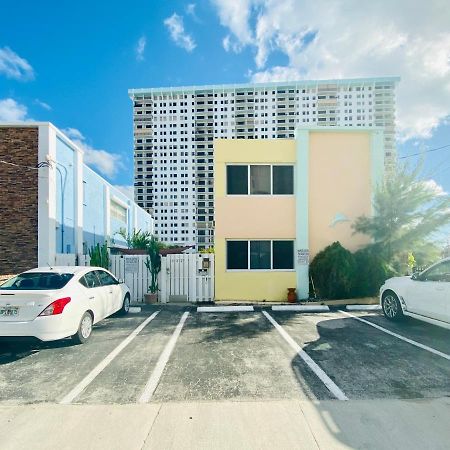 Hollywood Beachfront House Εξωτερικό φωτογραφία