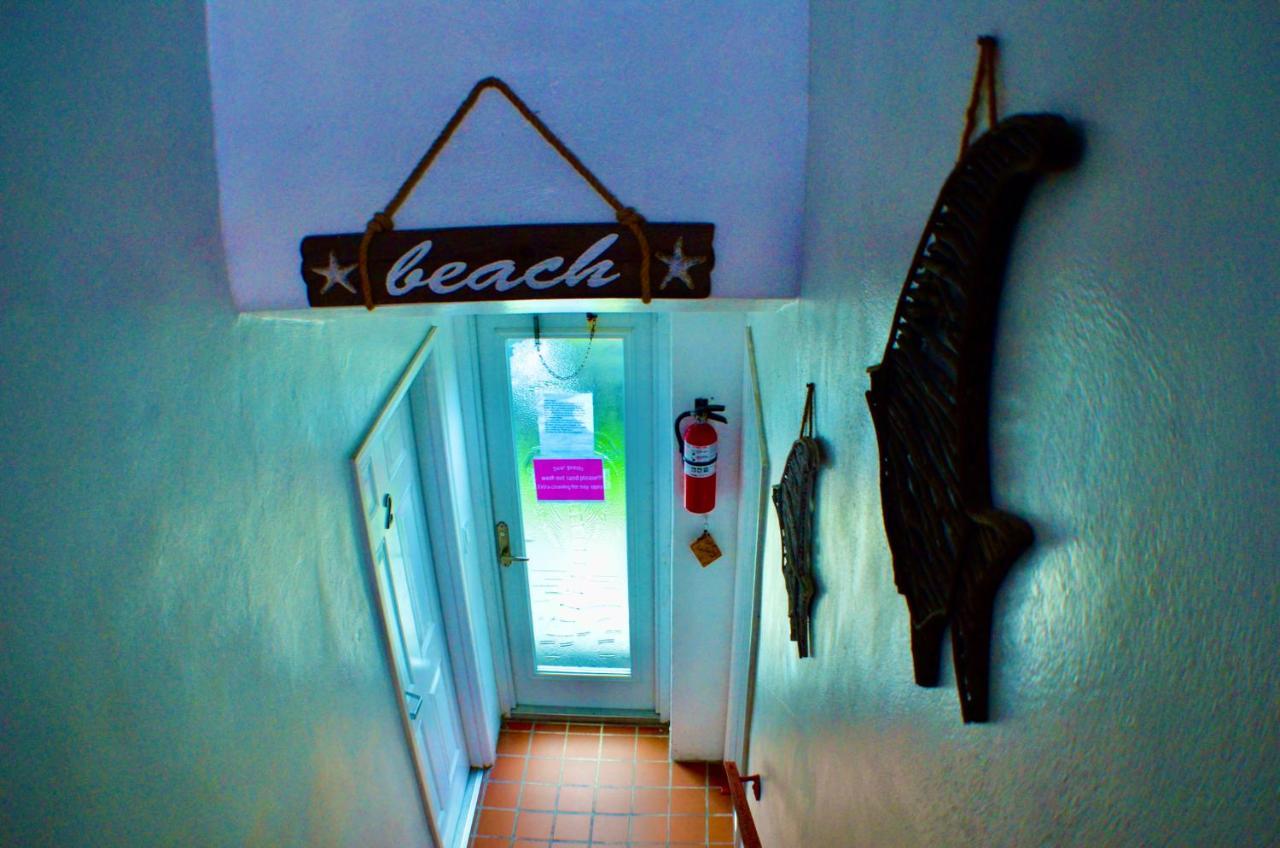 Hollywood Beachfront House Εξωτερικό φωτογραφία