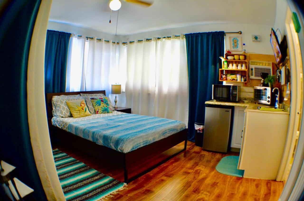 Hollywood Beachfront House Εξωτερικό φωτογραφία